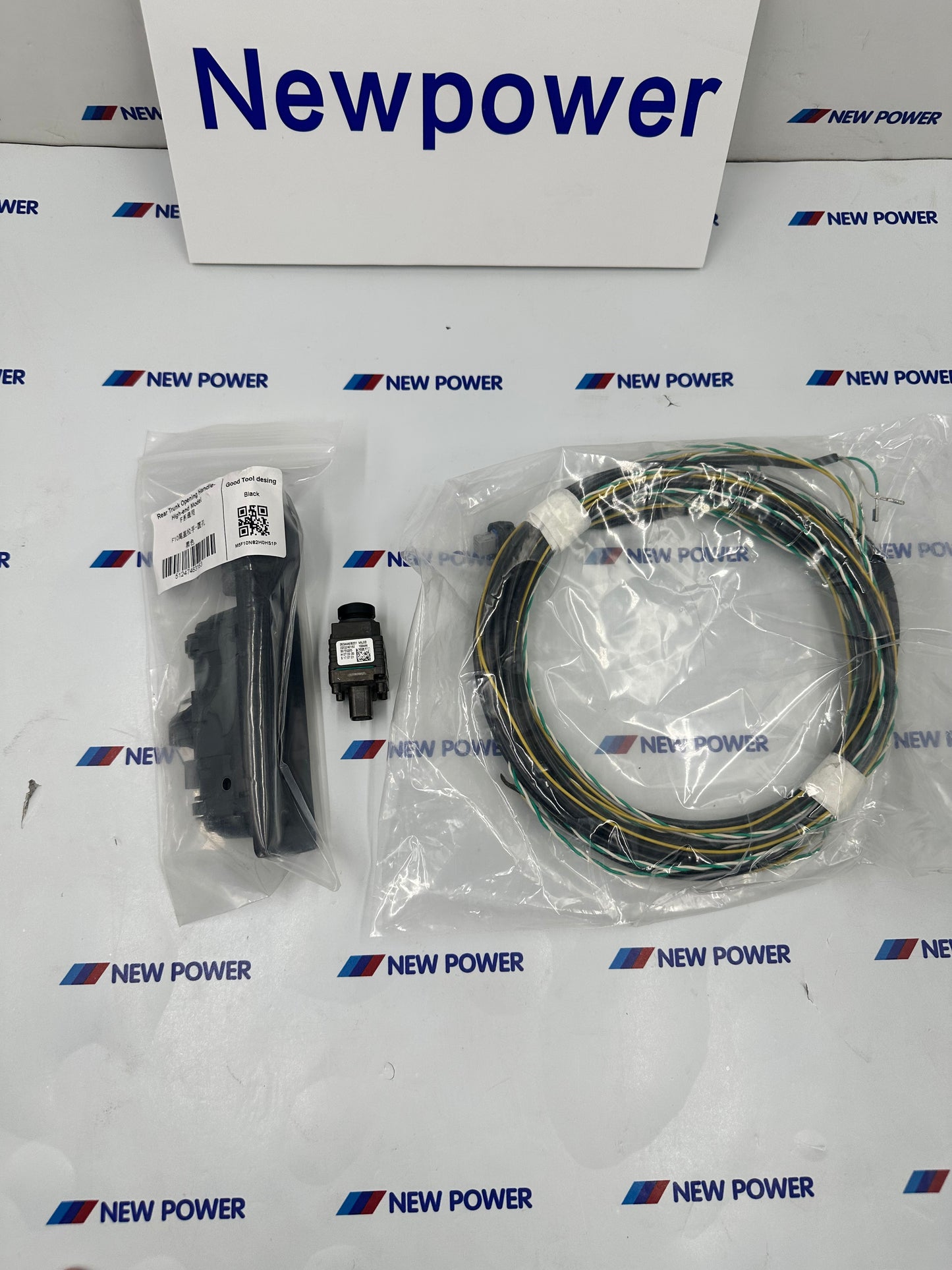 BMW F48 rear camera kit (brand new)