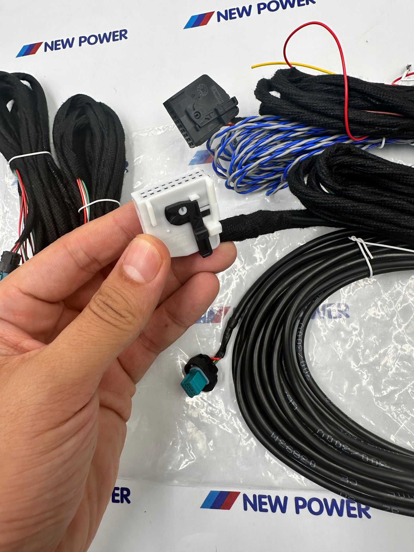 BMW G-SERIES 360 surround view camera wiring